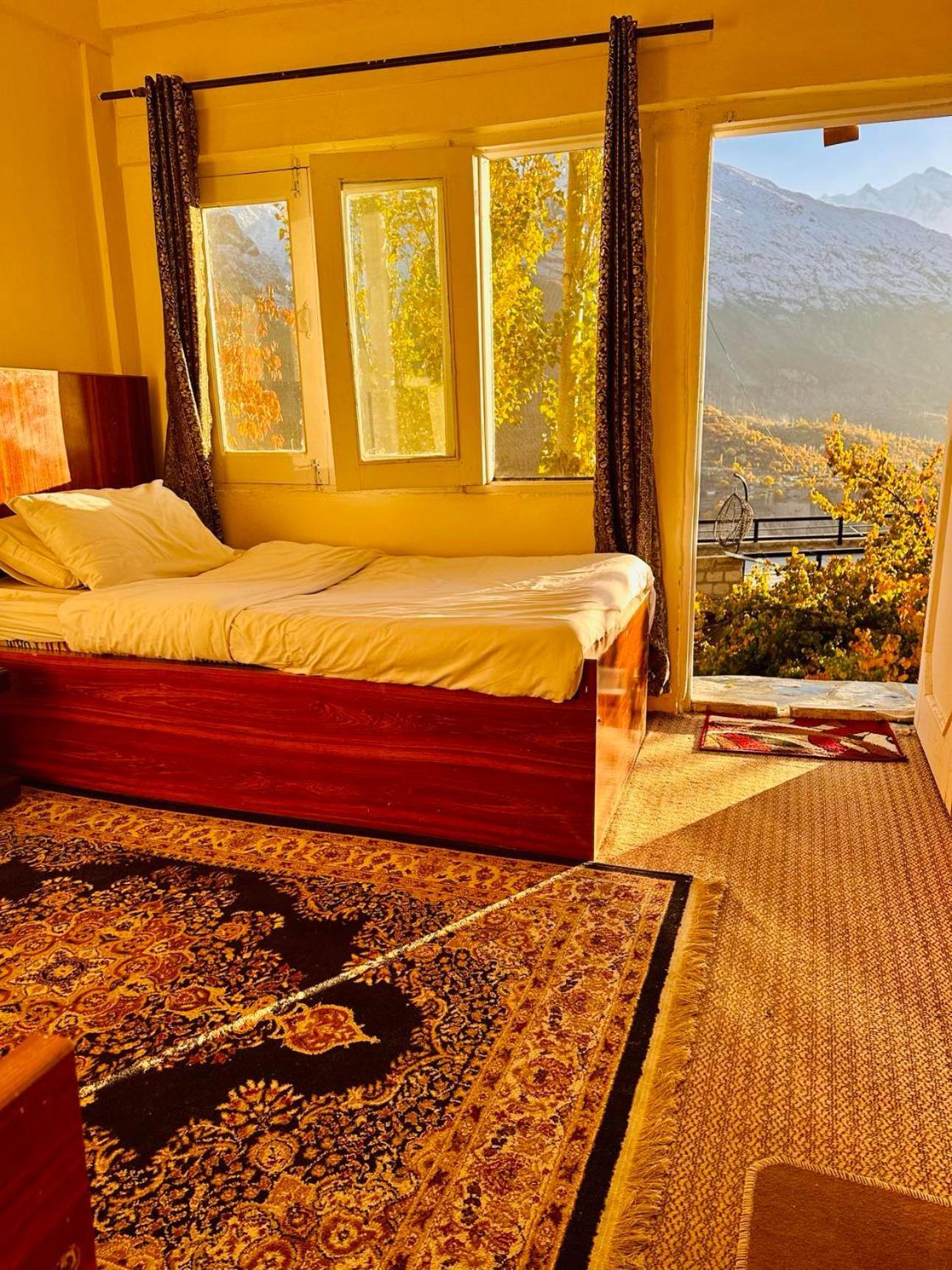 Backpackers Stories By Old Hunza Inn Karimabad  Eksteriør billede
